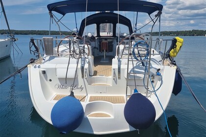 Verhuur Zeilboot Beneteau Beneteau 50 Pula