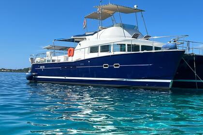 Location Bateau à moteur Lagoon Lagoon Power 43 Papeete