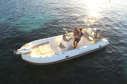 Charter RIB CAPELLI Tempest 700 Beaulieu-sur-Mer