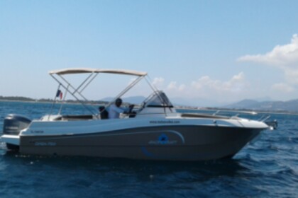 Verhuur Motorboot PACIFIC CRAFT 750 Open Hyères