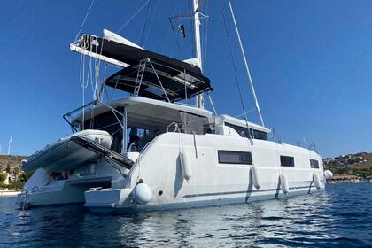 Charter Catamaran Lagoon 46 Laurium