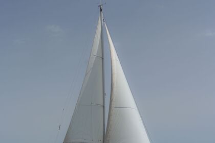 Noleggio Barca a vela Beneteau Oceanis 41.1 Platja d'Aro