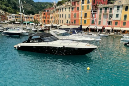 Miete Motorboot Baia BAIA 48 FLASH grigio scuro 2021 Porto Cervo