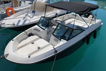 Location Bateau à moteur BAYLINER E7 Antibes