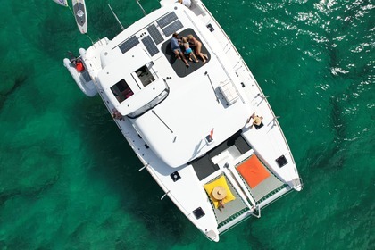 Hire Catamaran Lagoon 450 S Saint Martin