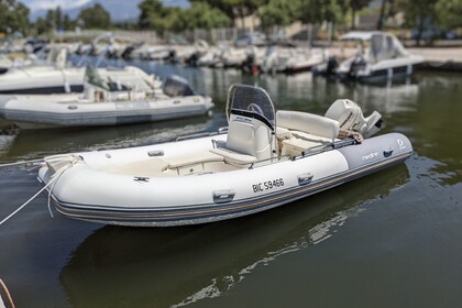 Miete RIB Zodiac Medline 2C Saint-Florent