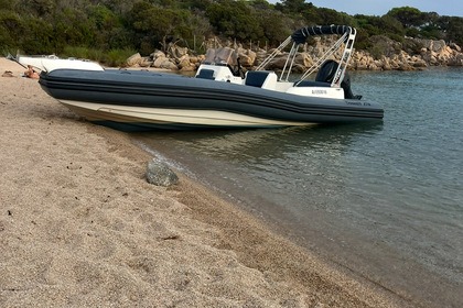 Location Semi-rigide Marlin 8,40 Tizzano