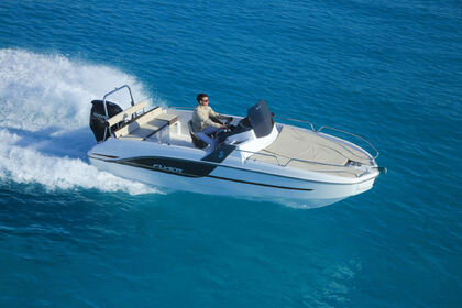 Charter Motorboat Beneteau Flyer 6.6 Sa Ràpita