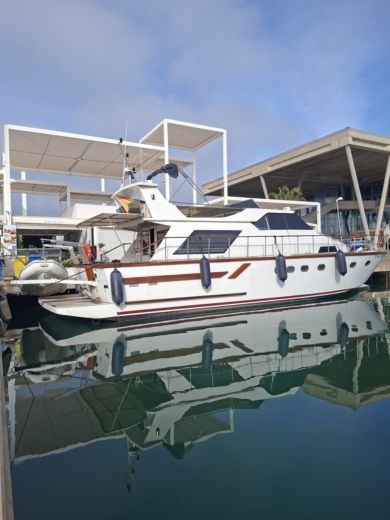Motor Yacht Astondoa Custom Plano del barco