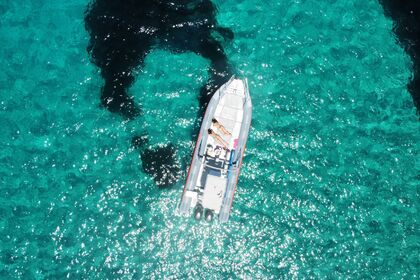 Alquiler Neumática Capelli 3 horas: Excursión en lancha a Atlantis y es Vedrá San Antonio Abad