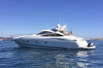 Location Yacht à moteur Sunseeker Predator 68 Marbella