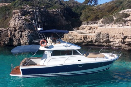Noleggio Barca a motore Beneteau Antares Minorca