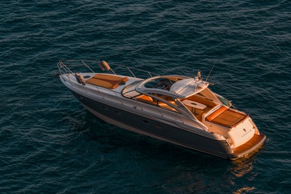 Location Yacht à moteur Princess V48 Funchal