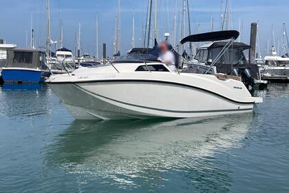 Hire Motorboat Quicksilver Activ 555 Cabin Lorient