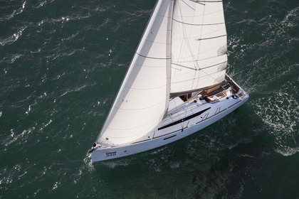 Rental Sailboat Jeanneau Sun Odyssey 349 Sitges