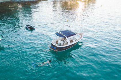 Ενοικίαση Μηχανοκίνητο σκάφος Family boat with skipper Private boat Ρόβινι