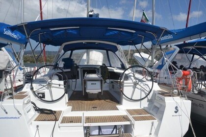 Rental Sailboat Bénéteau Oceanis 48 - 5 cab. Cannigione