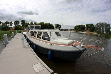 Hire Houseboat River Cruiser 39 Elblag