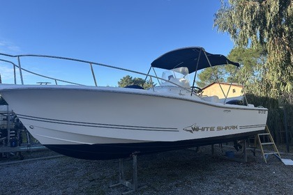 Location Bateau à moteur Kelt marine White Shark Capbreton
