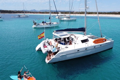 Hire Catamaran Fountaine Pajot 43 Ibiza