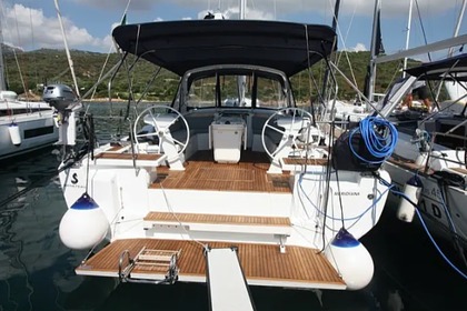 Verhuur Zeilboot Beneteau Oceanis 46.1 Cugnana Verde
