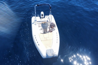 Charter Boat without licence  Magnus 5.50 Porto Rotondo