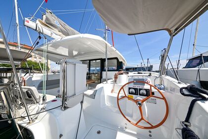 Charter Catamaran Excess Catamarans Excess 11 Pula