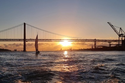 Aluguel Lancha Starfisher 27cruiser fly Lisboa