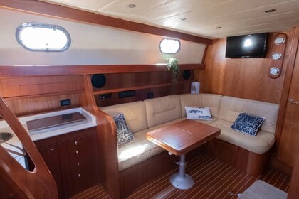 Hire Motorboat Apreamare 2006 Ithaca