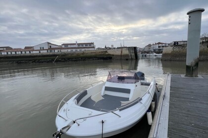 Verhuur Motorboot Pacific Craft 670 Île de Ré