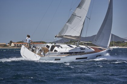 Charter Sailboat Jeanneau Sun Odyssey 440 Göcek