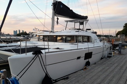 Charter Catamaran LAGOON 440 Charter edition Helsinki