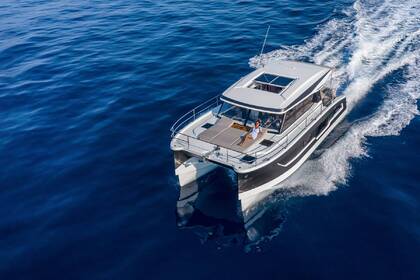 Rental Catamaran Fountaine Pajot MY4S Phuket