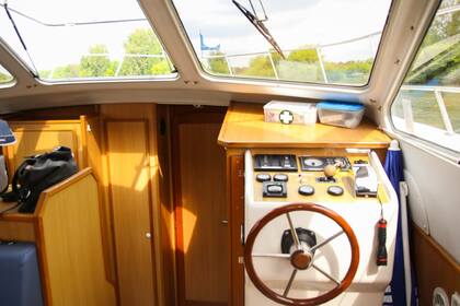 Location Péniche Custom Tarpon 42 TP (Luzech) Luzech