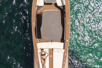 Location Bateau à moteur LILYBEUM LEVANZO 25 Marsala