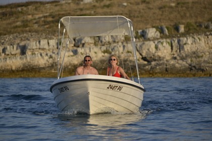 Rental Motorboat Adria Adria 500 Premantura