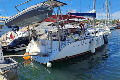 Charter Sailboat BENETEAU OCEANIS 473 Port-de-Bouc
