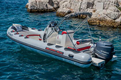 Charter Motorboat Bura 5.6 Kaštela