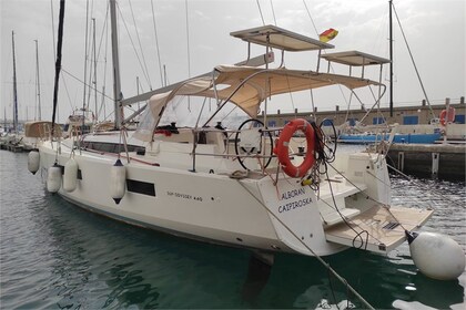 Miete Segelboot Jeanneau Sun Odyssey 440 Palma de Mallorca