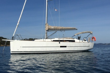 Rental Sailboat Dufour 360 Grand Large Bandol