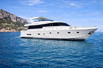 Noleggio Yacht a motore with jacuzzi and sky bar from capri Capri