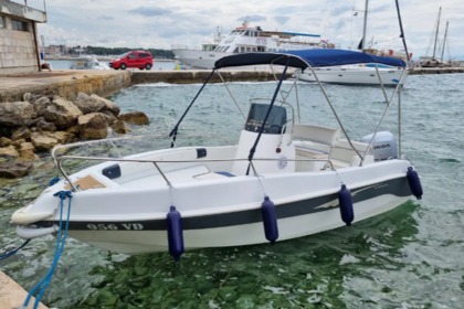 Miete Motorboot BLUMAX 560 Vodice