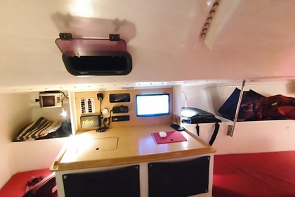 Location Voilier 3c Composites Bongo 9.60 Loctudy