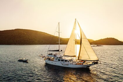 Hyra båt Guletbåt Fethiye Shipyard Gulet Maske Kaštel Gomilica