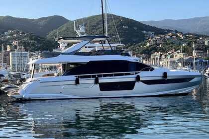 Hyra båt Motorbåt Azimut Azimut 68 Antibes