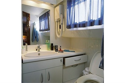 Hire Houseboat De Drait Safari Houseboat 1050 Drachten