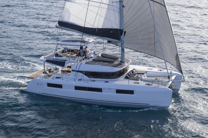 Hire Catamaran  Lagoon 51 Athens