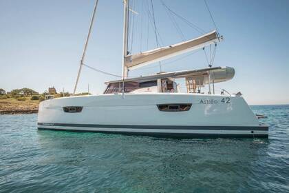 Verhuur Catamaran Fountaine Pajot Fountaine Pajot Astrea 42 - 4 + 2 cab. Palma de Mallorca