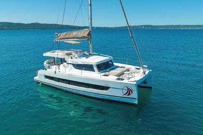 Alquiler Catamarán Catana Group Bali Catspace Kaštela