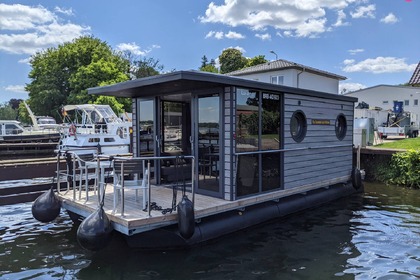 Charter Houseboat La Mare La Mare- Apart M Werder